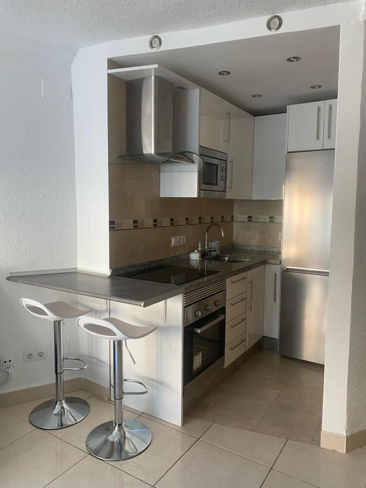 Apartamento Frente Al Mar ตอร์ร็อกซ์ ภายนอก รูปภาพ
